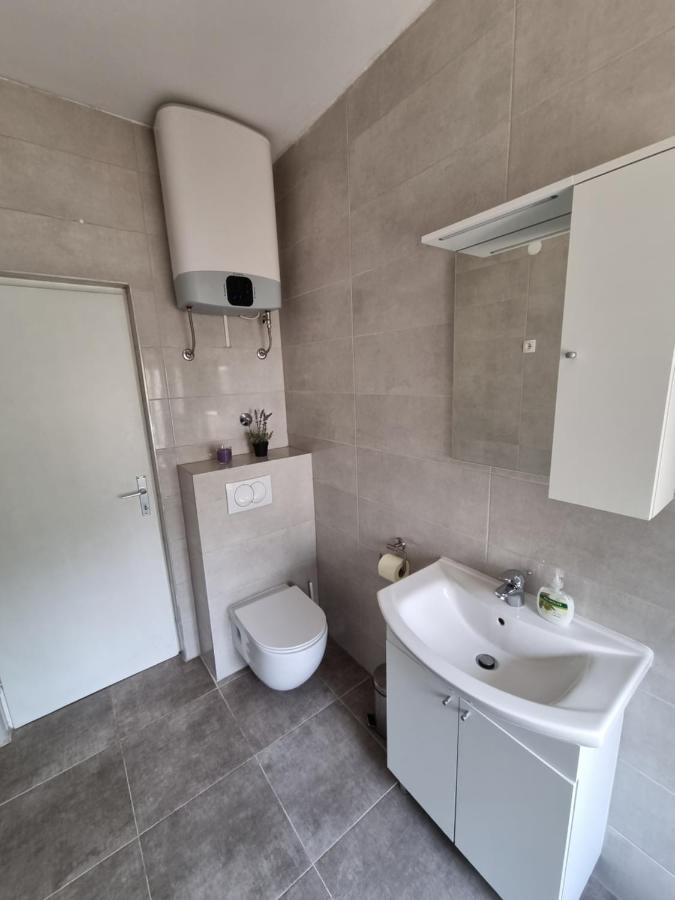 Villa Nena In Central Dalmatia Трогир Экстерьер фото