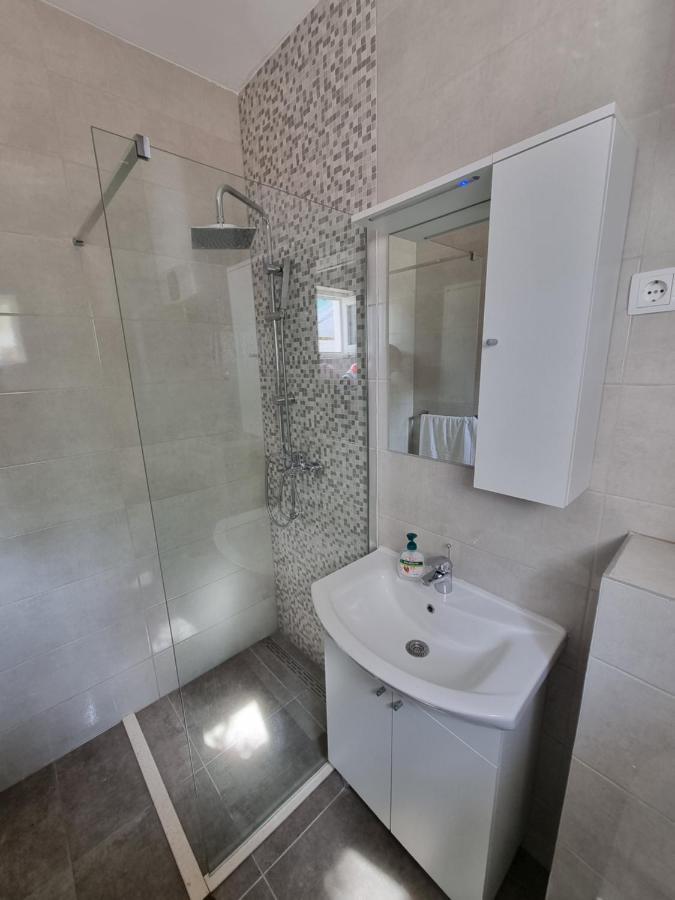 Villa Nena In Central Dalmatia Трогир Экстерьер фото
