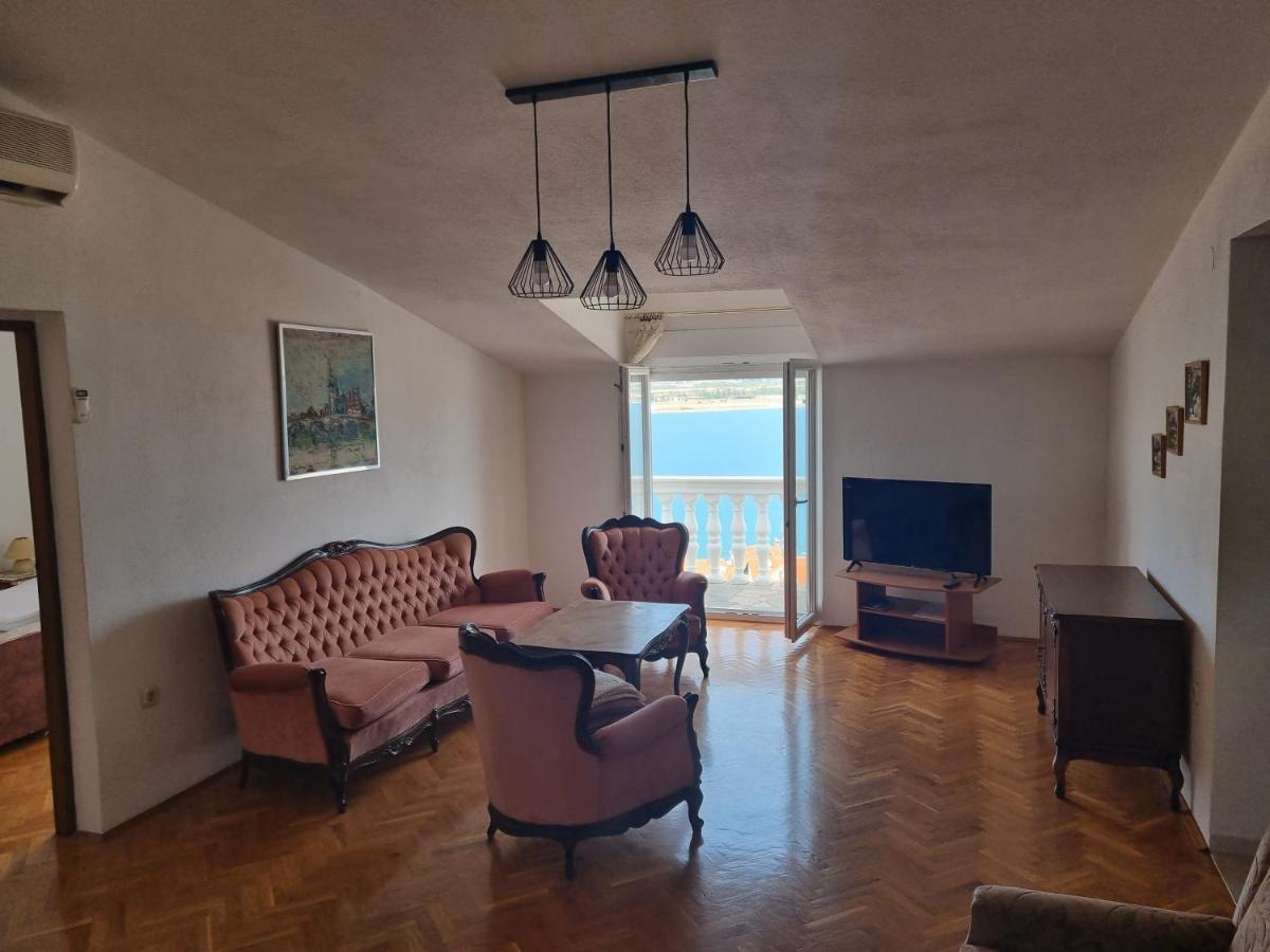 Villa Nena In Central Dalmatia Трогир Экстерьер фото